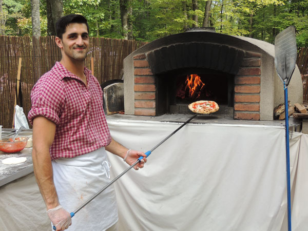 Penns-Colony-Food-Wood-Fired-Pizza